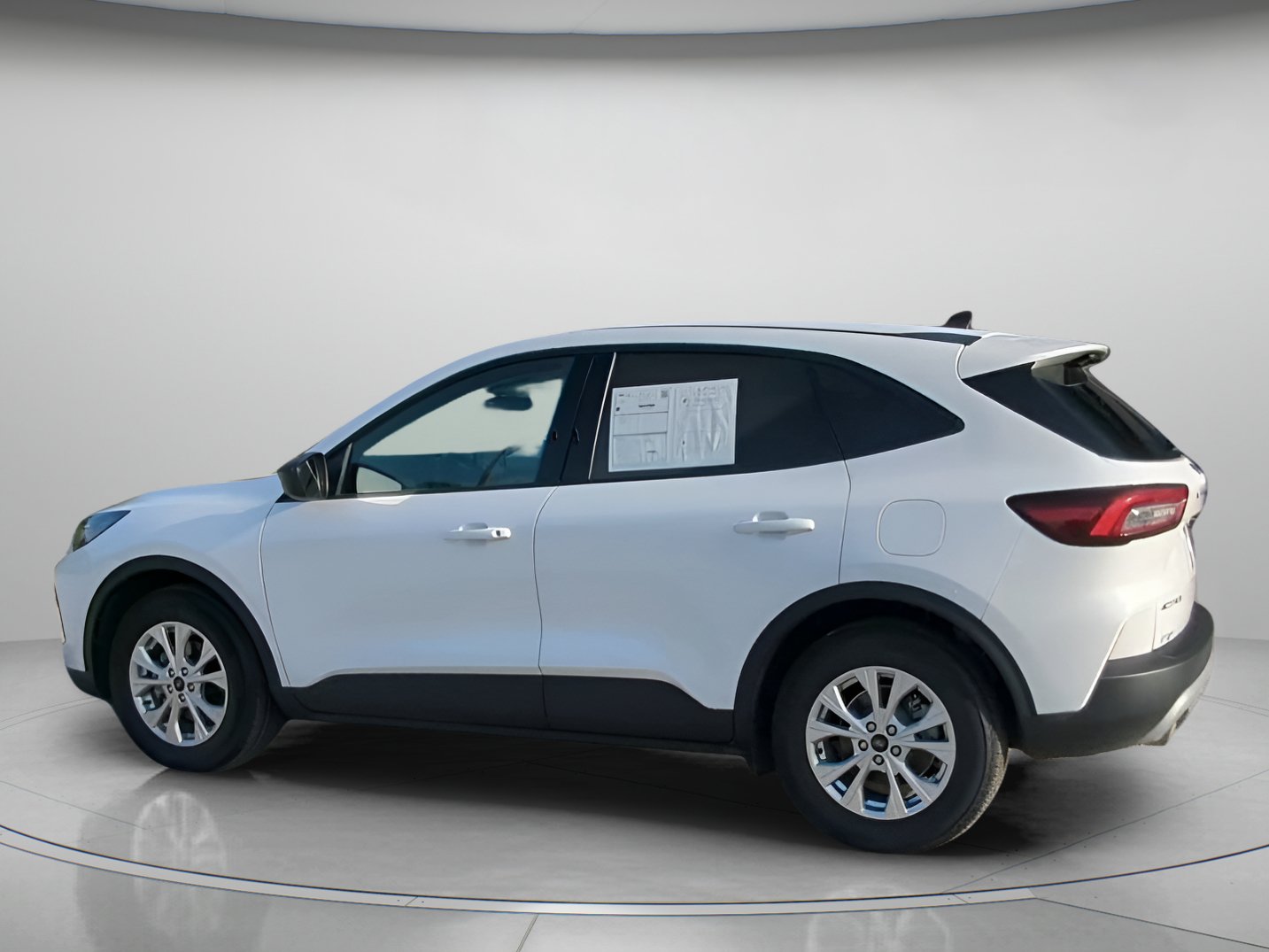 Certified 2025 Ford Escape Active FWD image 18