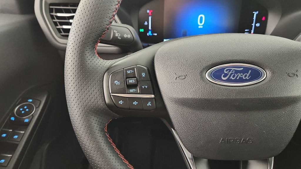 Certified 2024 Ford Escape ST-Line w/ Tech Pack #1 AWD/4WD image 19