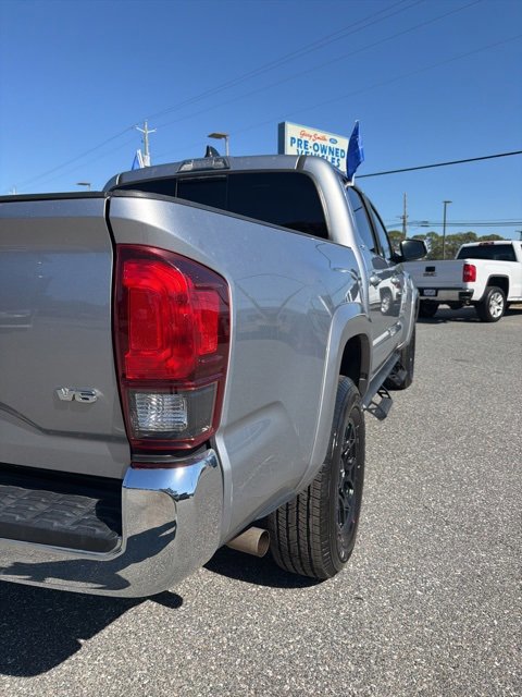 Used 2021 Toyota Tacoma SR5 image 4