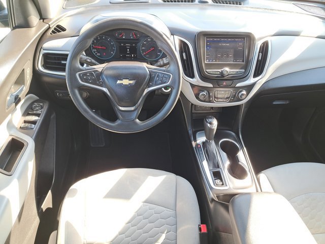 Used 2020 Chevrolet Equinox LS image 17