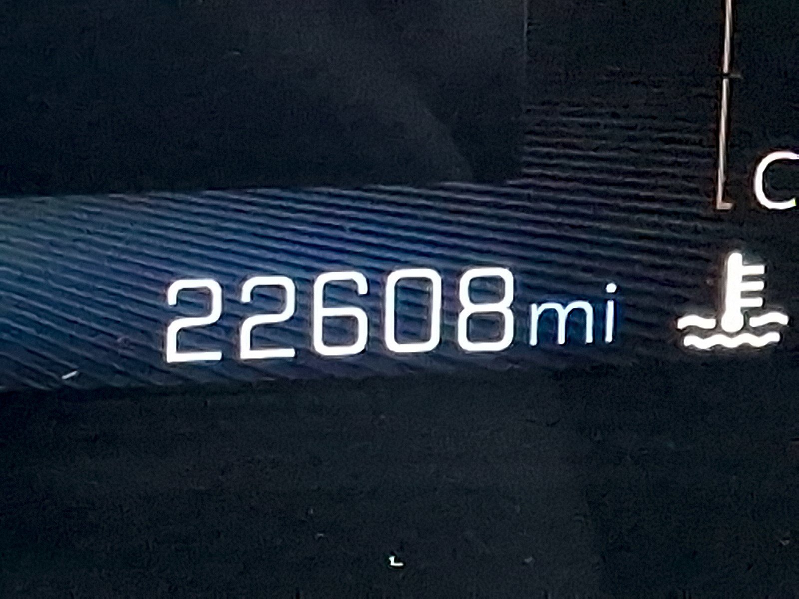 Used 2025 Chevrolet Trax LT w/ LT Convenience Package image 19