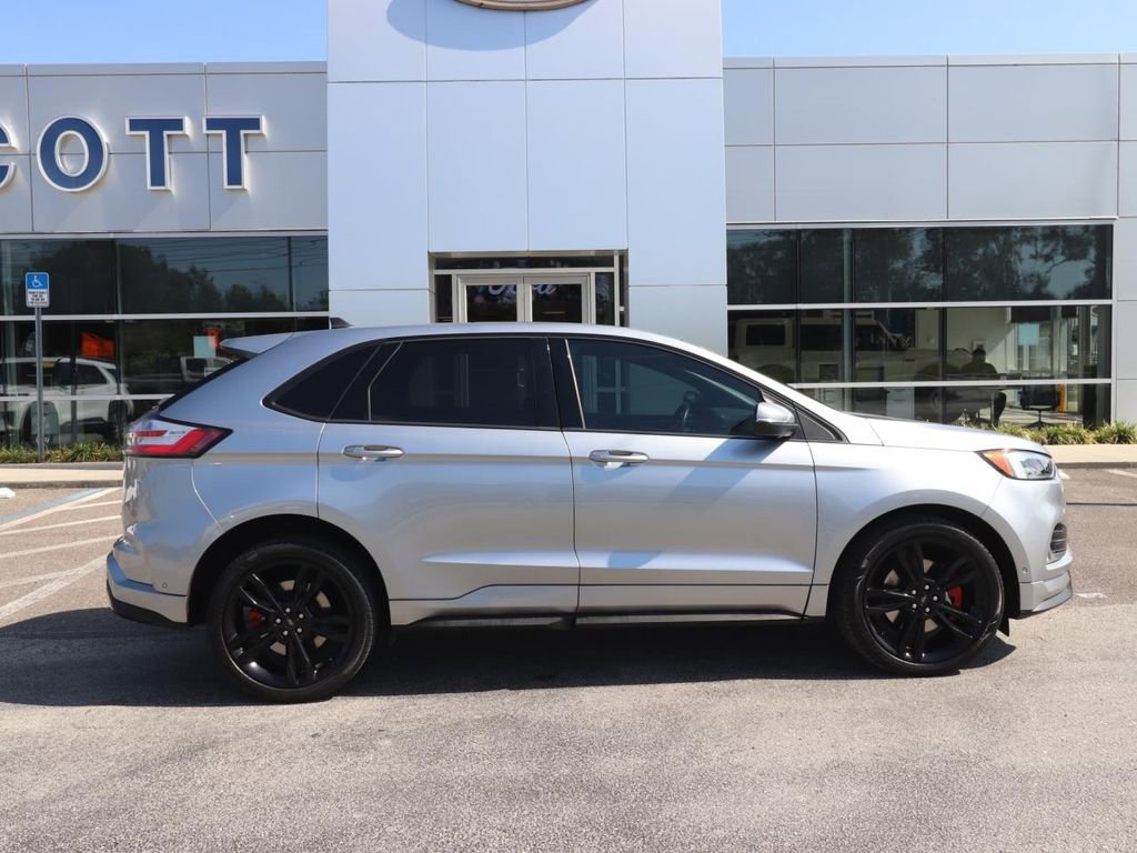 Certified 2022 Ford Edge ST w/ Equipment Group 401A AWD/4WD image 16