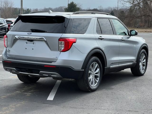 Certified 2020 Ford Explorer XLT w/ Equipment Group 202A image 4