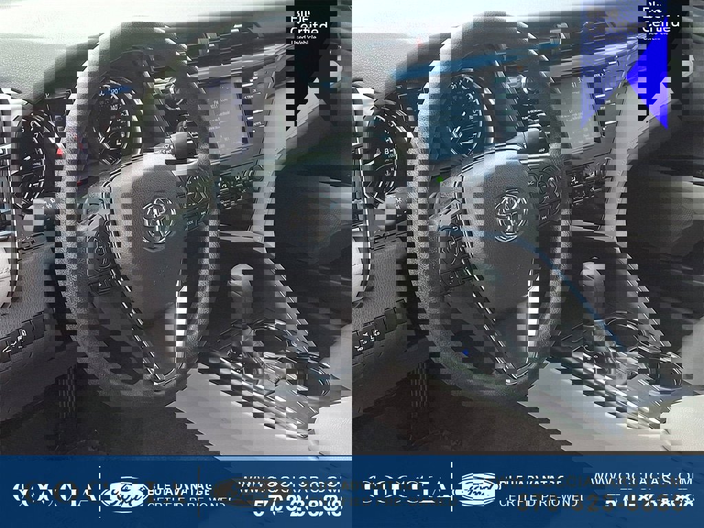 Used 2019 Toyota Camry LE image 14