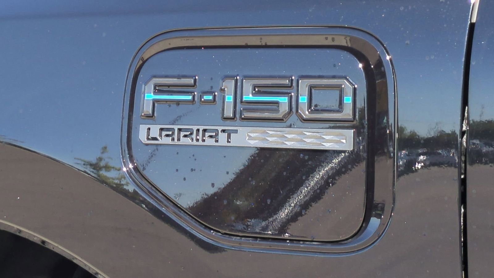 Certified 2022 Ford F150 Lightning Lariat image 14