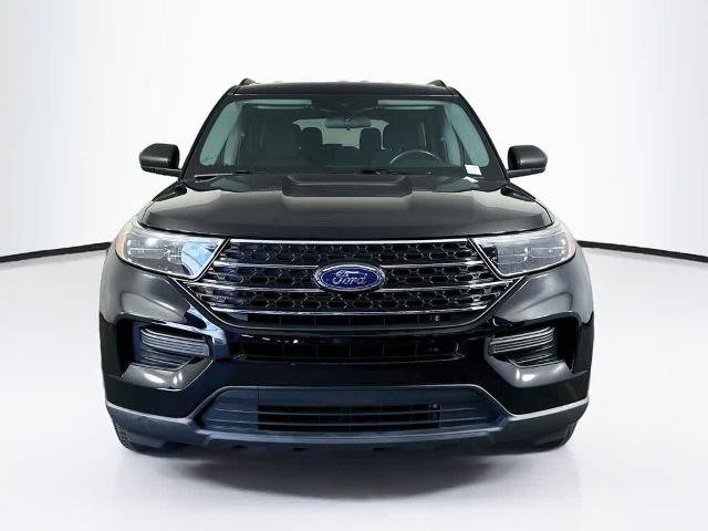 Certified 2023 Ford Explorer XLT RWD image 6