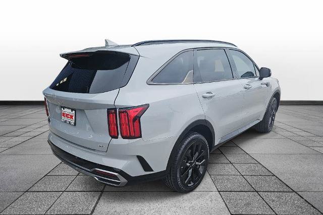 Used 2023 Kia Sorento SX AWD/4WD image 5