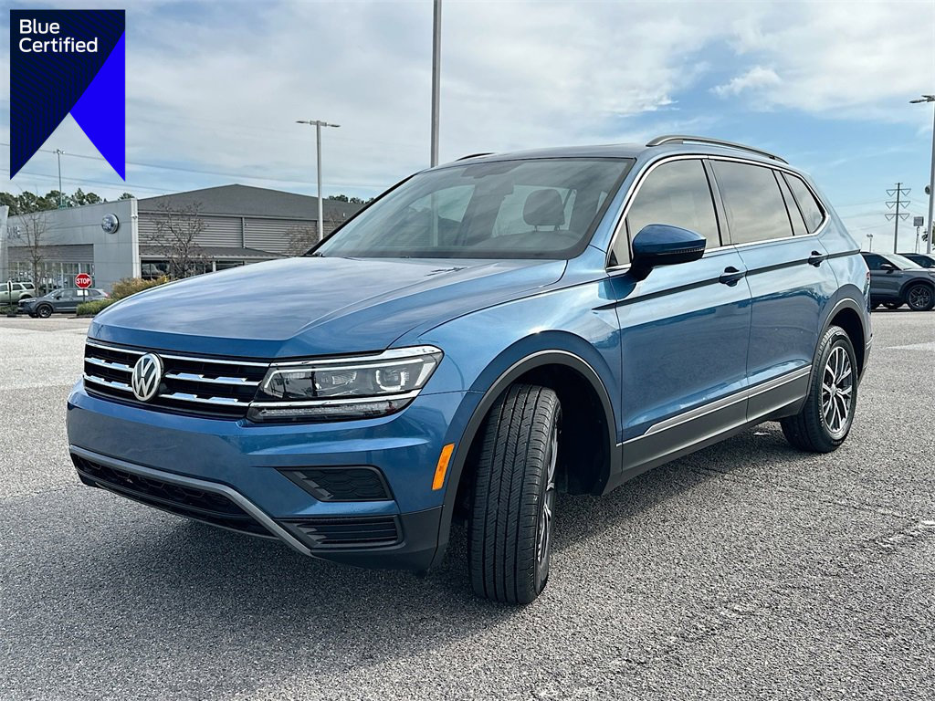 Used 2020 Volkswagen Tiguan SE image 1