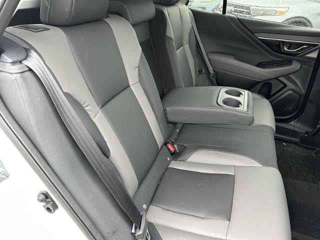 Used 2025 Subaru Outback Onyx Edition image 18
