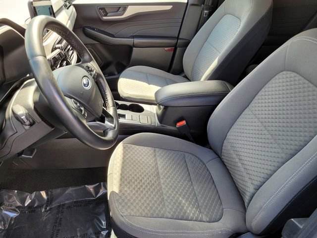 Certified 2022 Ford Escape SE w/ Convenience Package FWD image 16