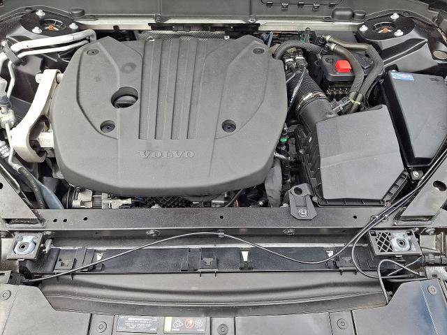 Used 2023 Volvo XC60 B5 Ultimate w/ Climate Package AWD/4WD image 28