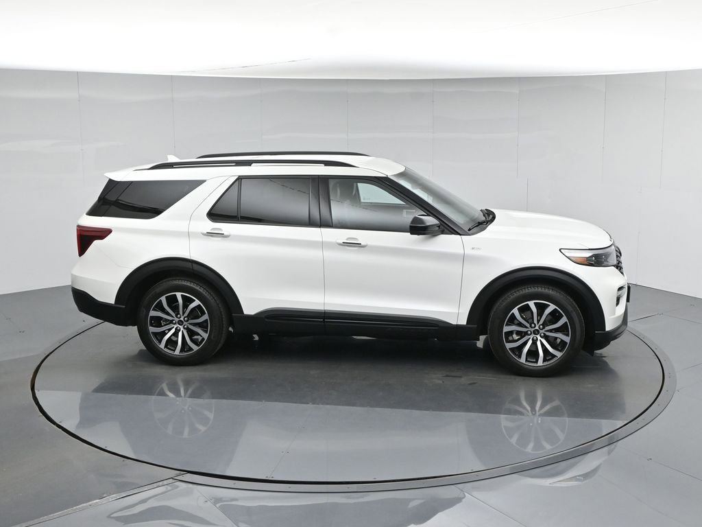 Certified 2022 Ford Explorer ST-Line RWD image 60
