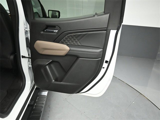 Used 2023 GMC Canyon Denali image 45