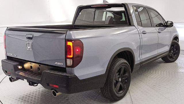 Used 2023 Honda Ridgeline Black Edition image 3