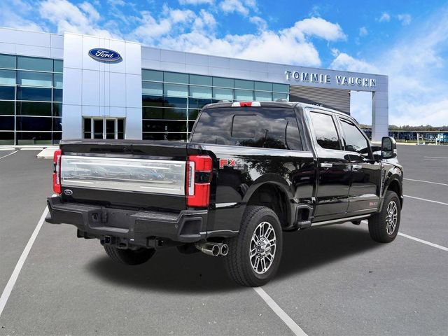 Certified 2026 Ford F250 Platinum w/ Platinum Plus Package AWD/4WD image 4