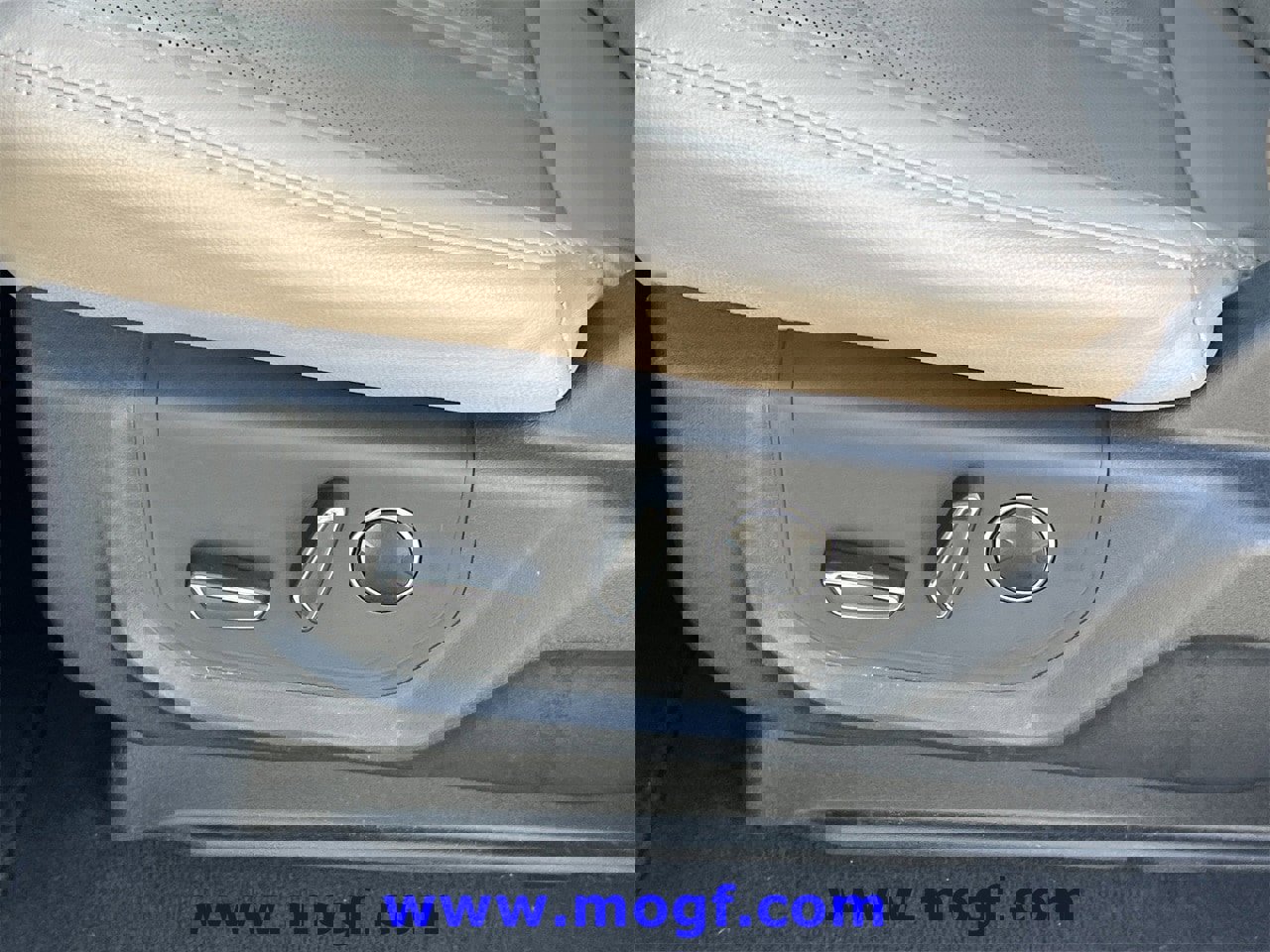 Certified 2023 Ford Expedition Limited image 24