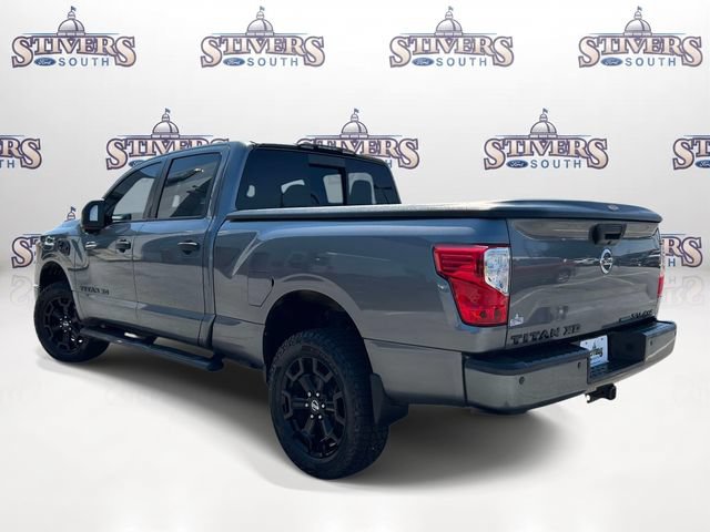 Used 2018 Nissan Titan SV w/ SV Convenience Package AWD/4WD image 6