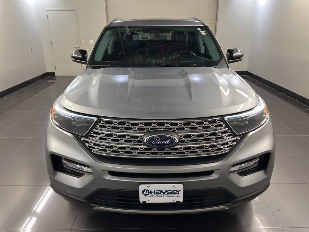 Certified 2023 Ford Explorer Limited w/ Hybrid Equipment Group 310A image 5