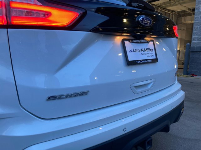 Certified 2020 Ford Edge ST w/ Equipment Group 401A AWD/4WD image 24