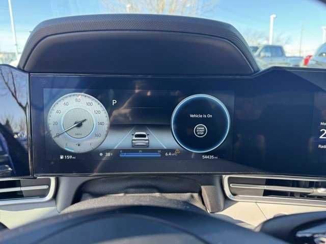 Used 2023 Hyundai Elantra Limited w/ Cargo Package image 13