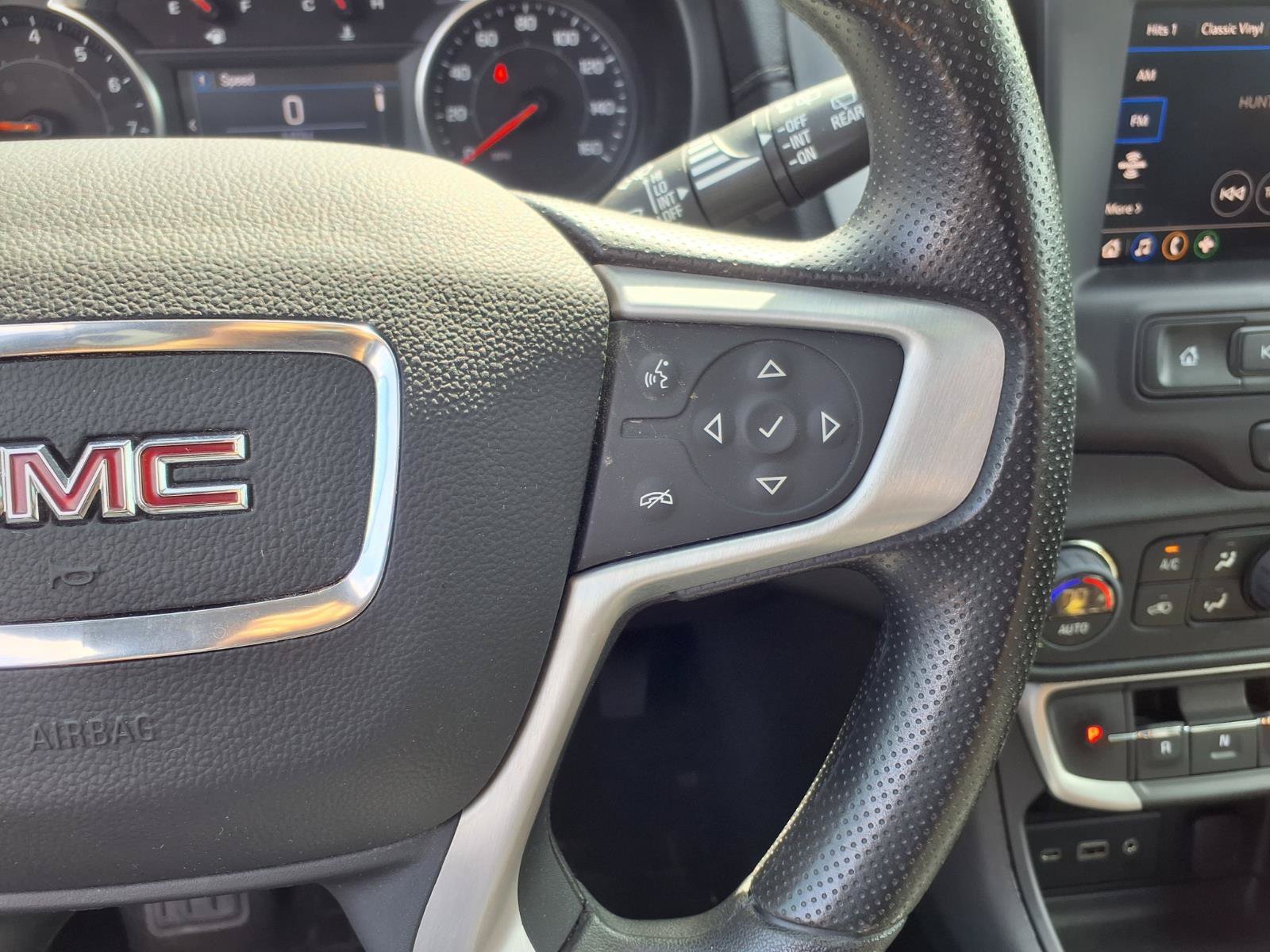Used 2023 GMC Terrain SLE w/ Driver Convenience Package FWD image 15