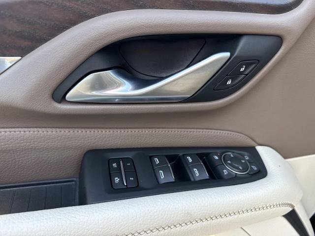 Used 2022 GMC Yukon XL Denali RWD image 21