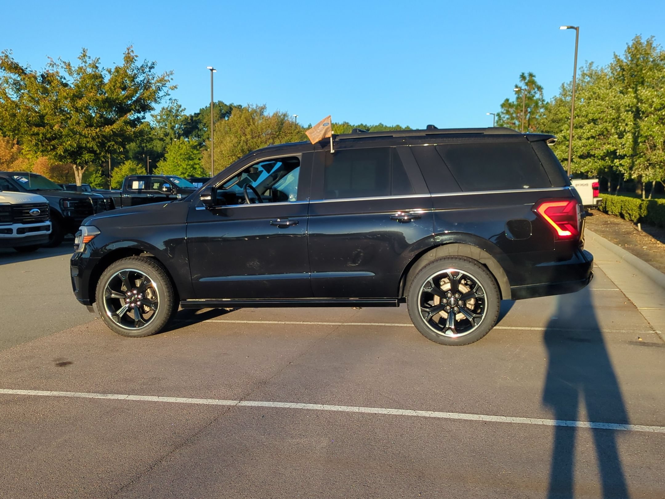 Certified 2023 Ford Expedition Limited AWD/4WD image 7