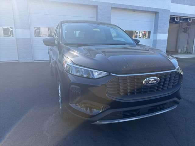 Certified 2023 Ford Escape Active AWD/4WD image 9