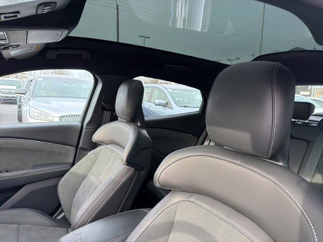 Certified 2025 Ford Mustang Mach-E GT image 17