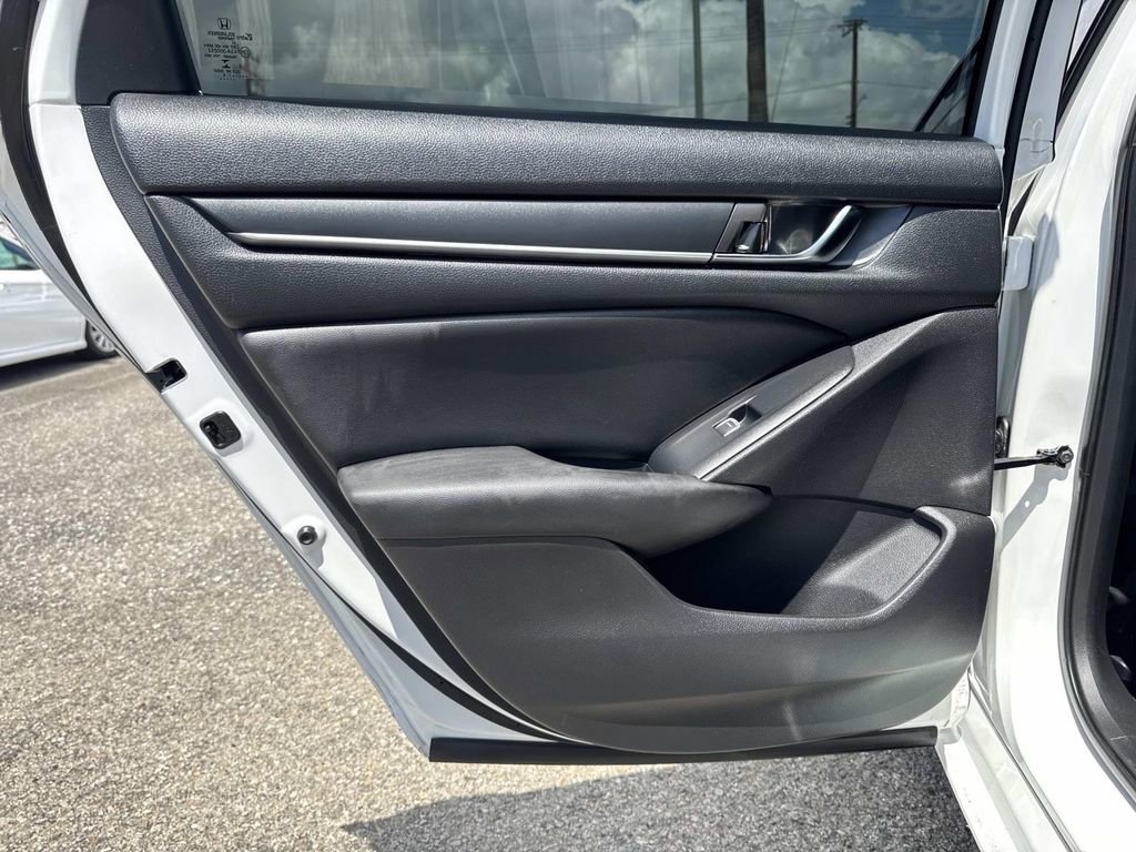 Used 2019 Honda Accord Sport image 23