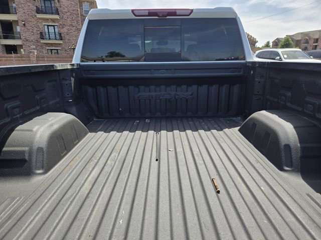 Used 2024 GMC Sierra 1500 AT4X AWD/4WD image 17
