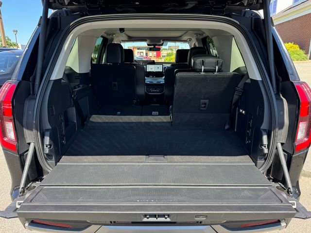 Certified 2025 Ford Expedition Platinum AWD/4WD image 19
