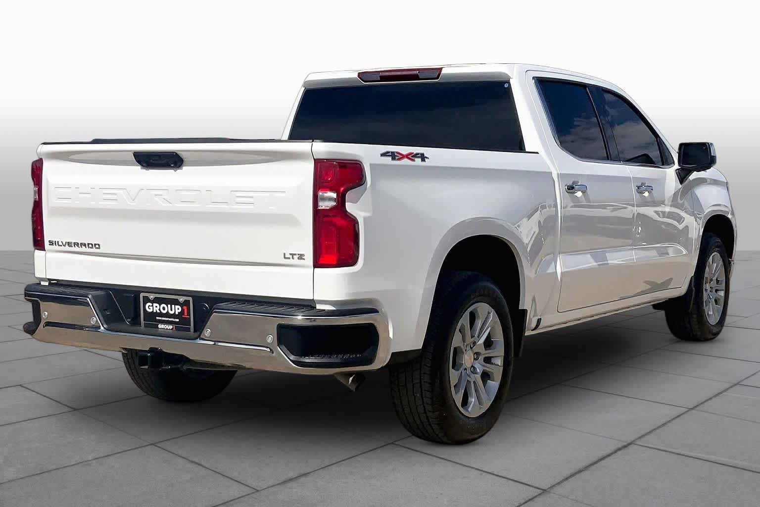 Used 2025 Chevrolet Silverado 1500 LTZ AWD/4WD image 13