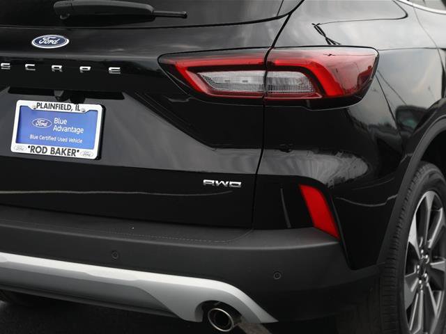Certified 2024 Ford Escape Platinum AWD/4WD image 11