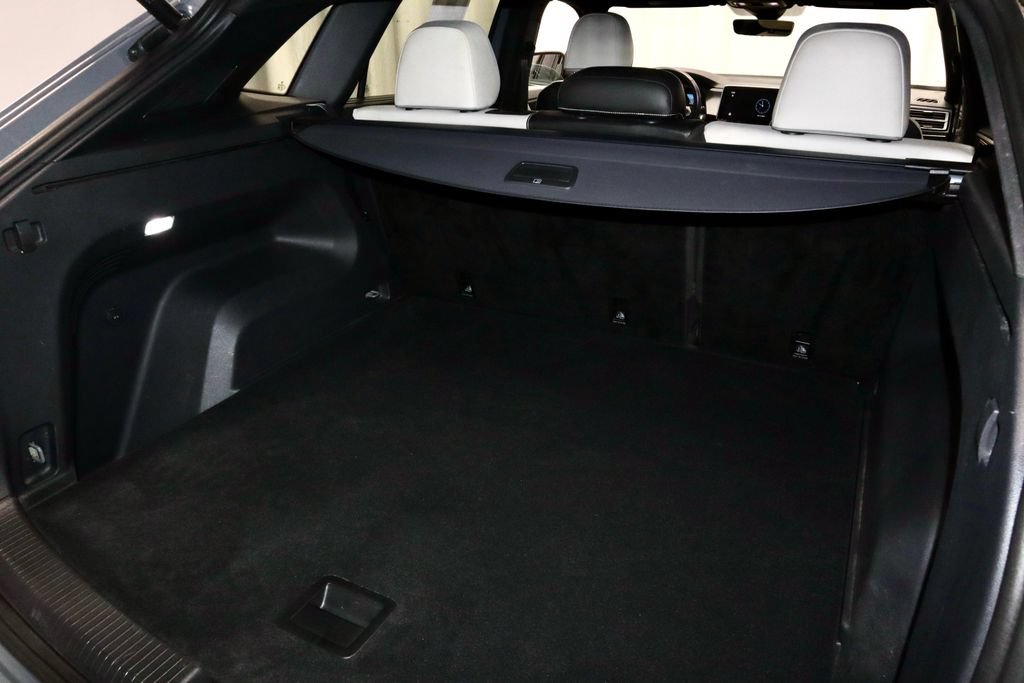 Used 2024 Volkswagen Atlas Cross Sport SEL Premium R-Line AWD/4WD image 14
