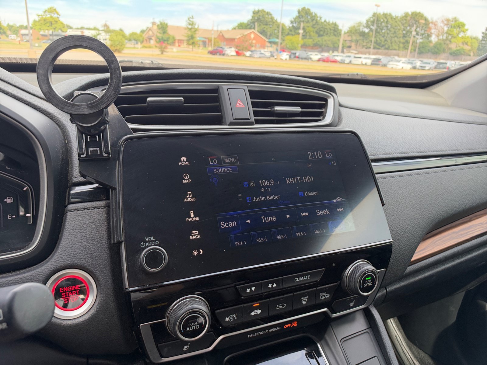 Used 2017 Honda CR-V Touring image 25