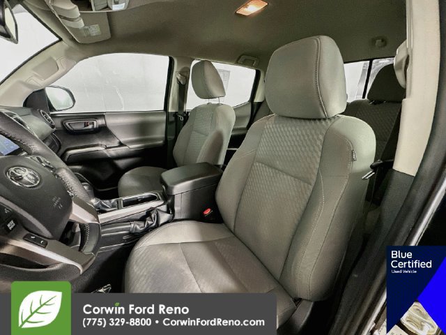 Used 2022 Toyota Tacoma SR5 w/ Technology Package AWD/4WD image 22