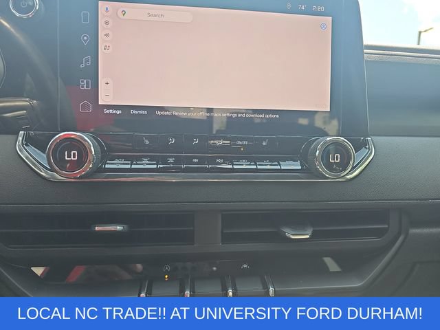 Used 2025 Chevrolet Colorado Trail Boss AWD/4WD image 23