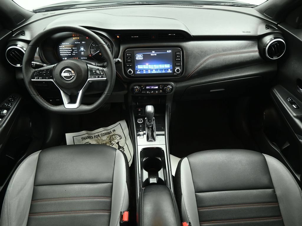 Used 2023 Nissan Kicks SR w/ SR Premium Package FWD image 20