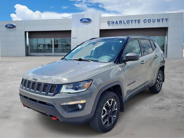 Used 2020 Jeep Compass Trailhawk w/ Cold Weather Group AWD/4WD image 2