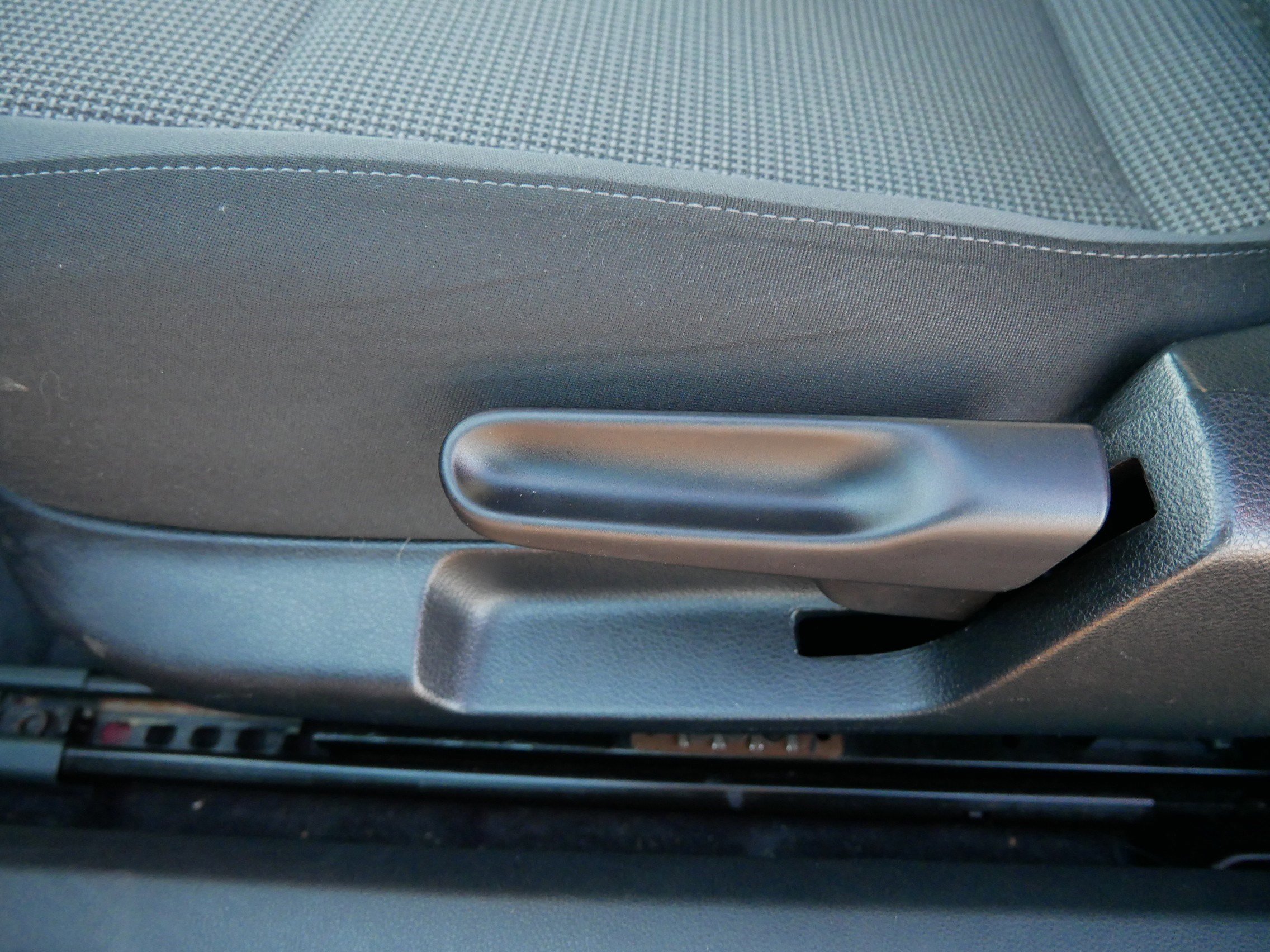 Used 2019 Volkswagen Beetle 2.0T Final Edition SEL image 19