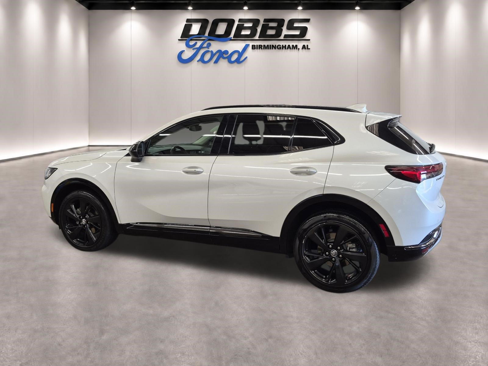 Used 2023 Buick Envision Essence w/ Sport Touring Package FWD image 5