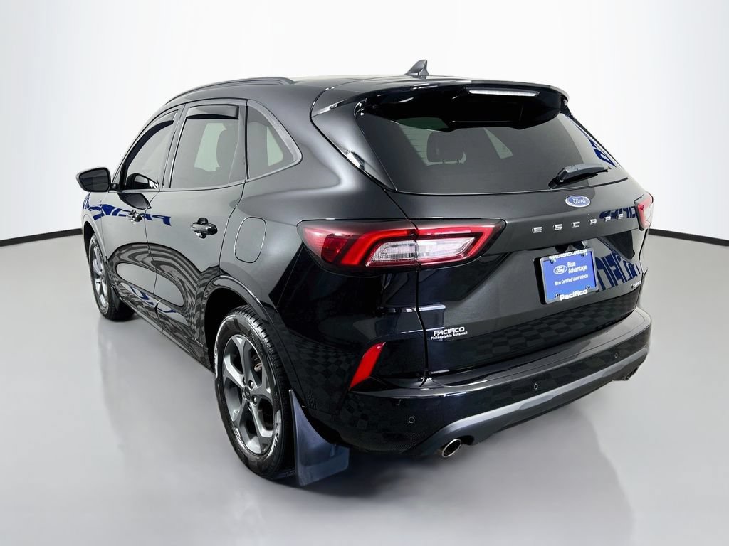 Certified 2024 Ford Escape ST-Line w/ Tech Pack #1 AWD/4WD image 6