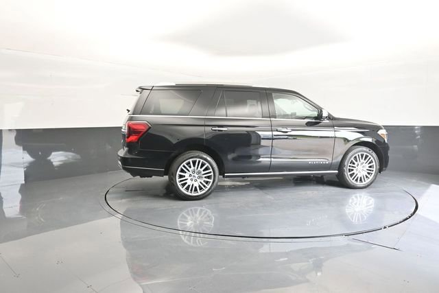 Certified 2023 Ford Expedition Platinum AWD/4WD image 8