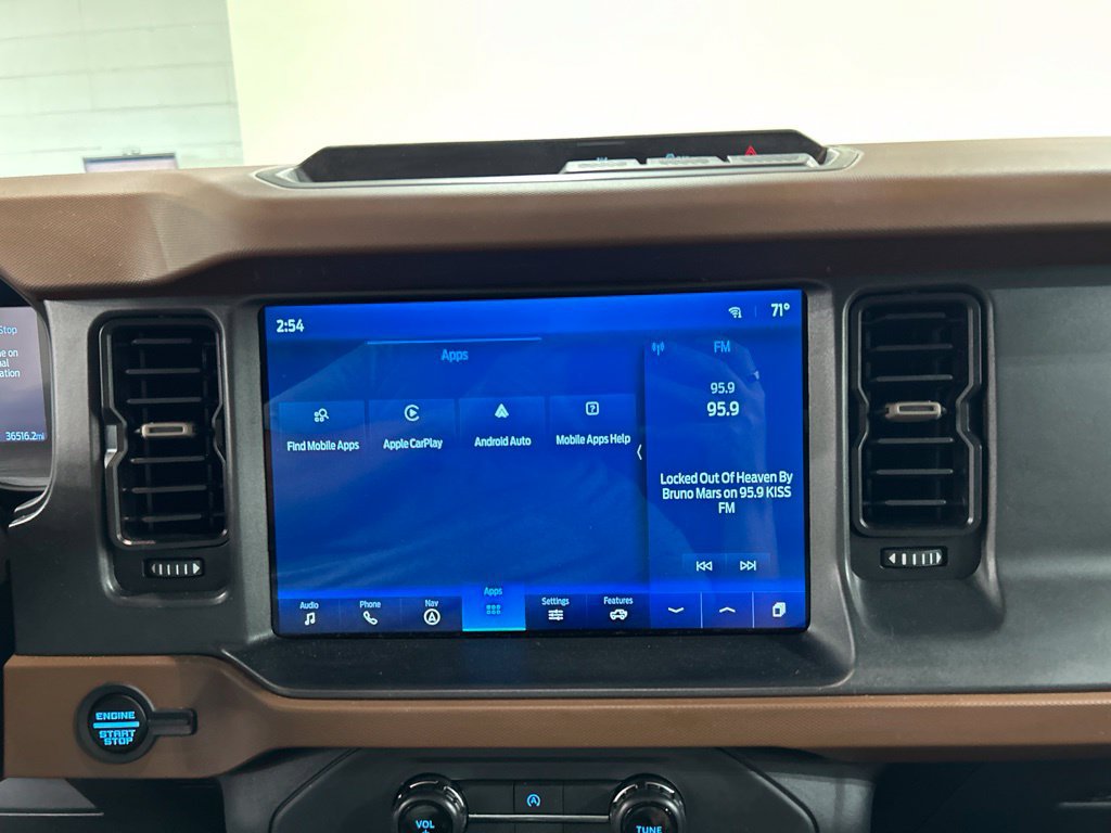 Certified 2024 Ford Bronco Outer Banks AWD/4WD image 21