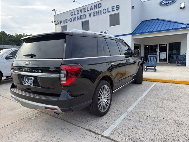 Certified 2023 Ford Expedition Platinum AWD/4WD image 5