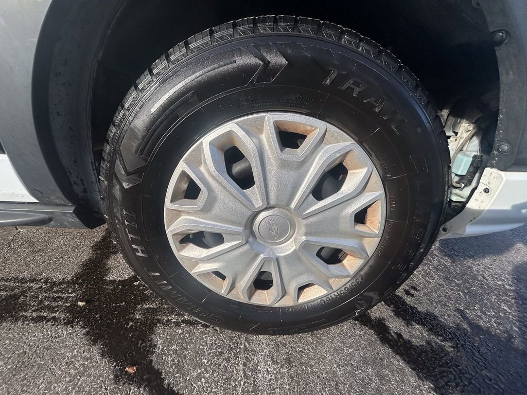 Certified 2023 Ford Transit 350 XLT image 15