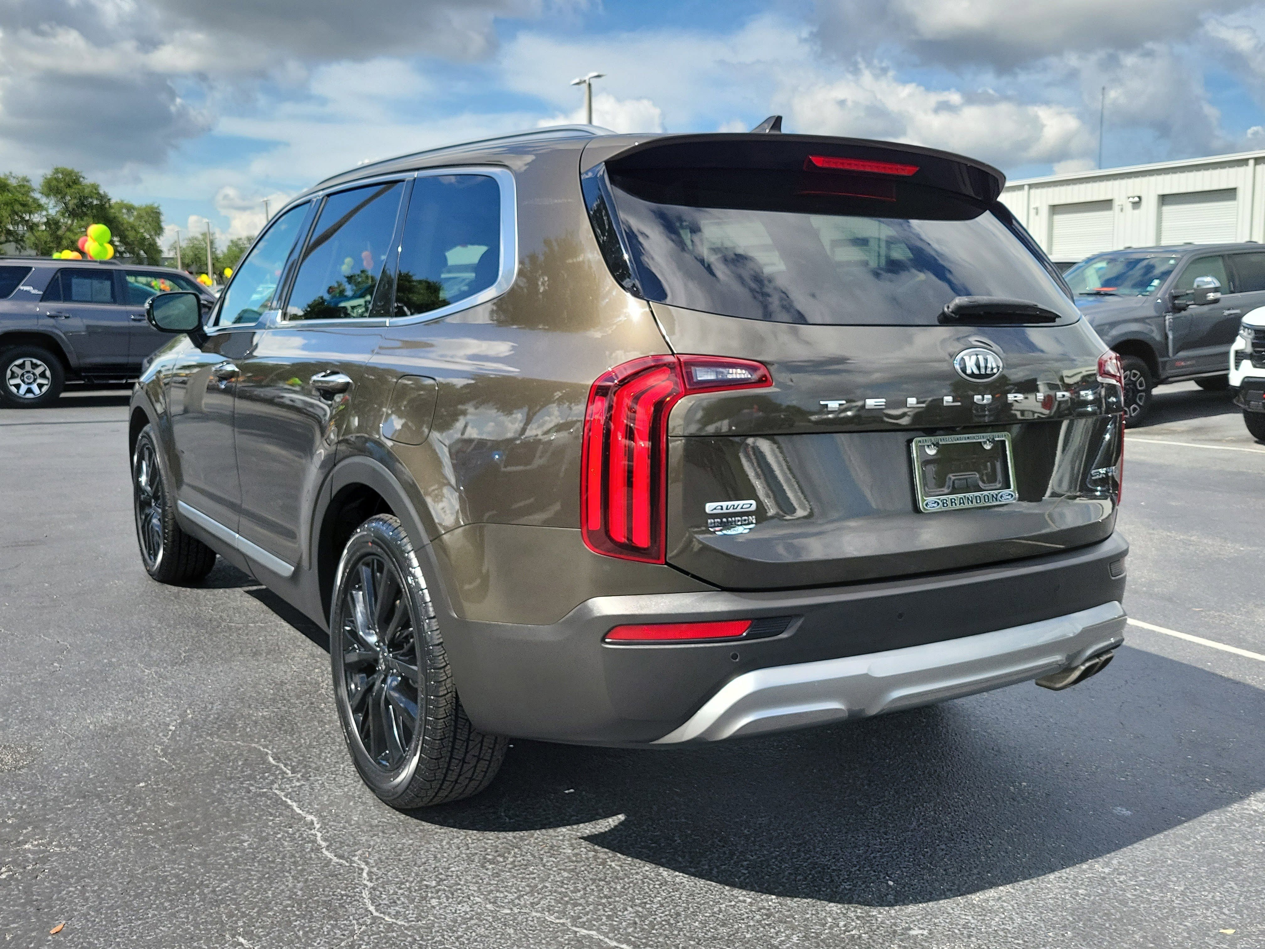 Used 2021 Kia Telluride SX w/ SX Prestige Package AWD/4WD image 7