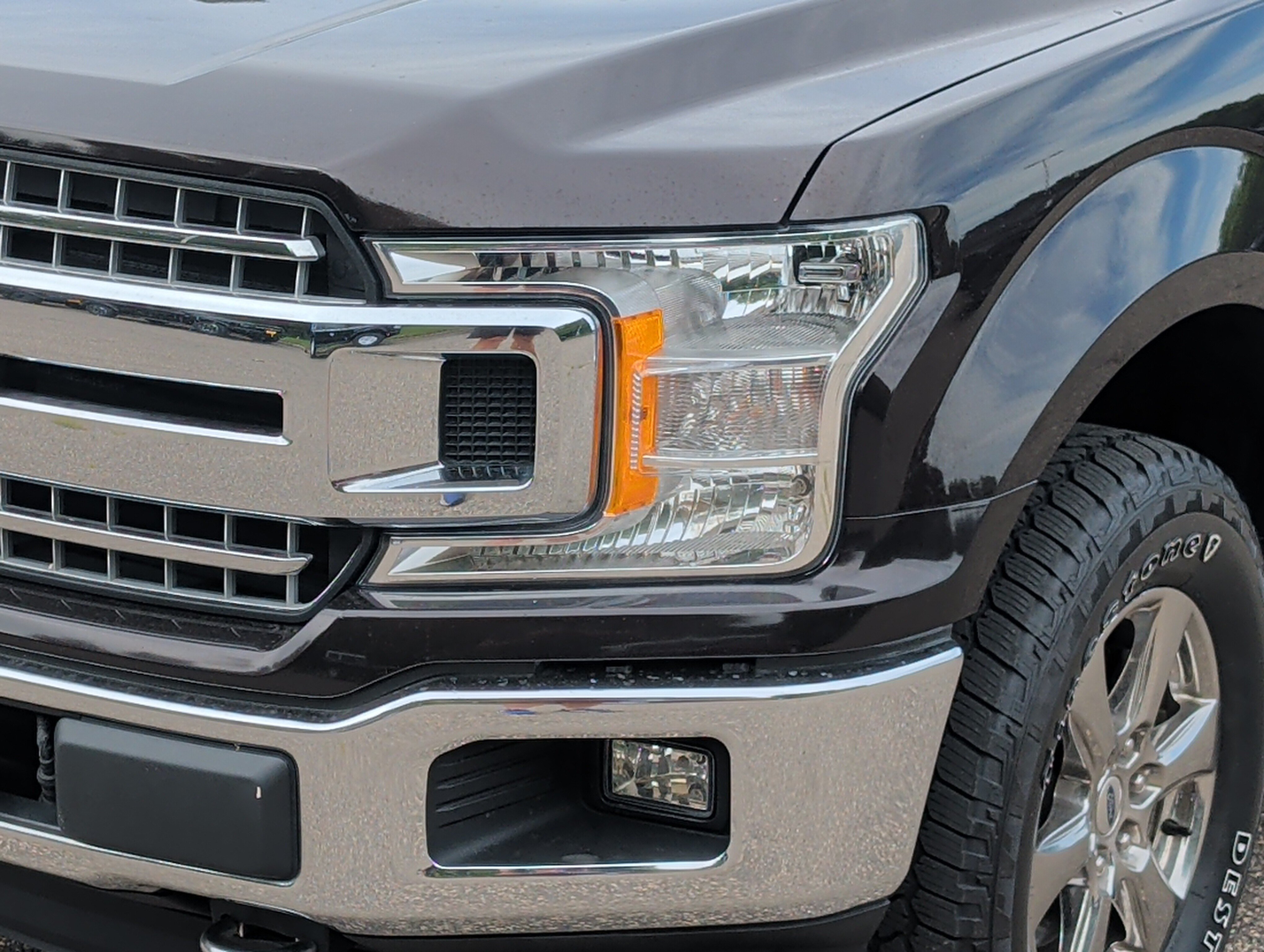 Certified 2020 Ford F150 XLT w/ Equipment Group 302A Luxury AWD/4WD image 16