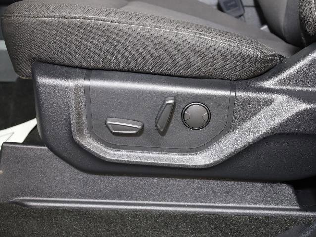 Certified 2019 Ford F150 XLT w/ Equipment Group 302A Luxury image 19